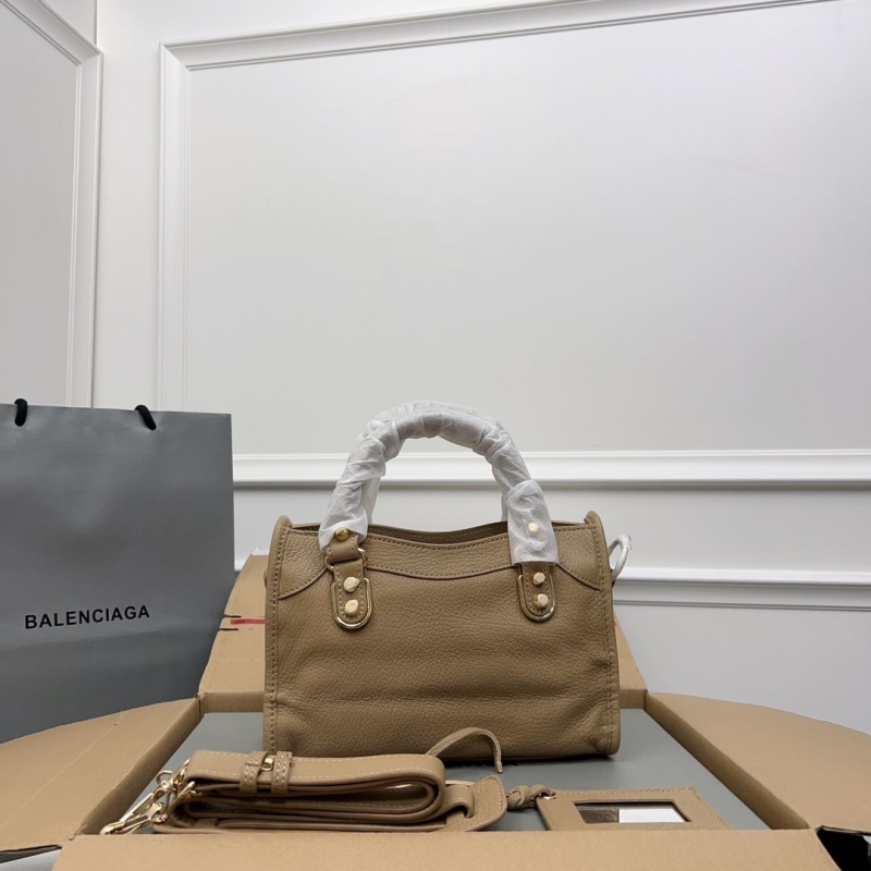 Ba1en*iaga classic city bags